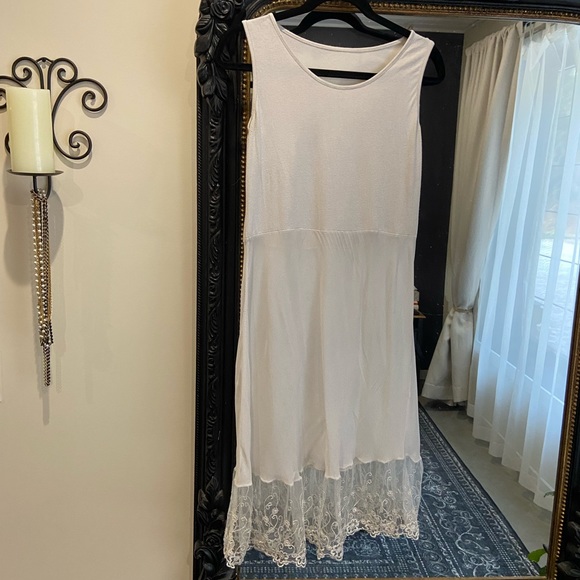 2 piece oversized knit sweater with embroidered dress slip - Picture 6 of 14